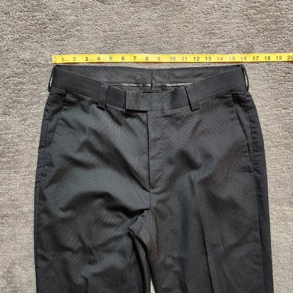 Kenneth Cole Reaction Black Pinstripe Dress Pants Mens 32x32 Preppy Business - Picture 7 of 15